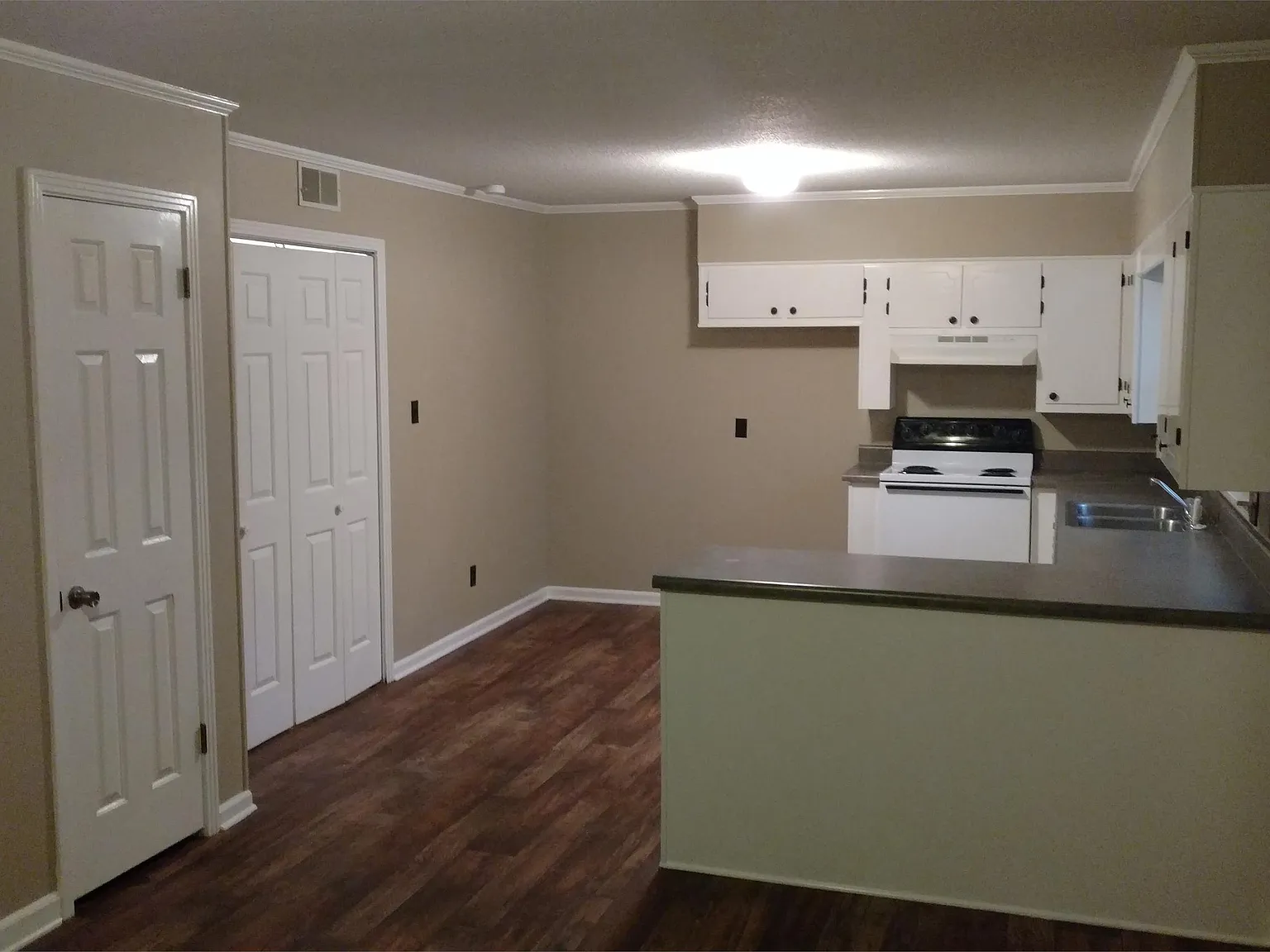 Harbor Laman - 301 W Main 98 S Burns St Alamo TN - 06 — Photo 1