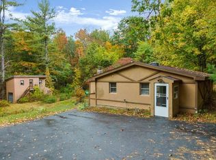 178 Stickney Rd, Fitchburg, MA 01420