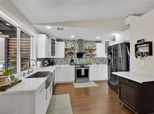 530 Grape Dr, Henderson, NV 89015