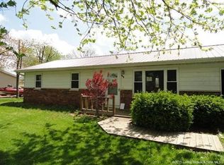 403 W Hall Cir, Orleans, IN 47452