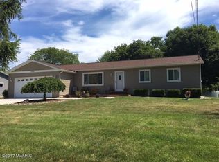 6950 Glencreek Dr SE, Caledonia, MI