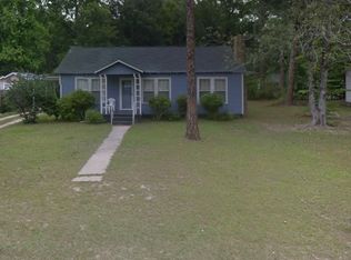 304 Elizabeth St, Walterboro, SC 29488