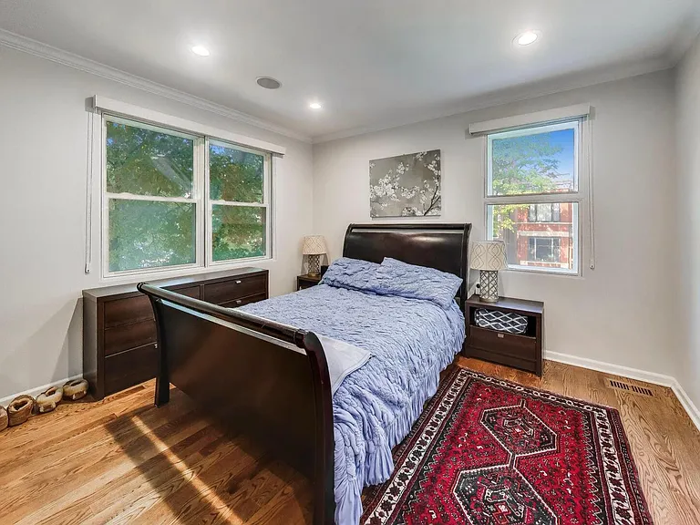 1758 W Pierce Ave — Photo 8