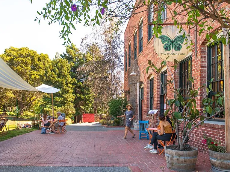 Neighborhood park with Cafe (just three blocks away)