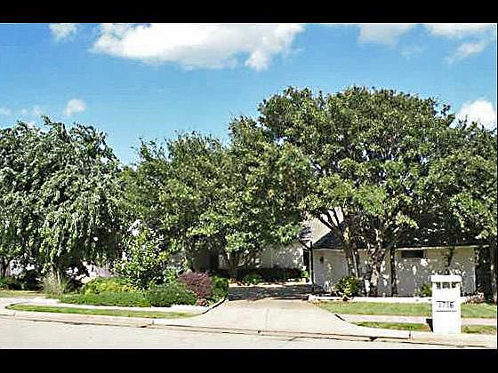 2nd image of 1716 Rising Star Ln