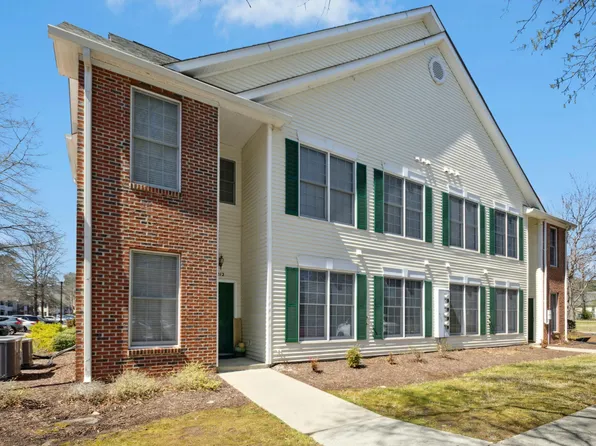 2212 Kudrow Ln, Morrisville, NC 27560