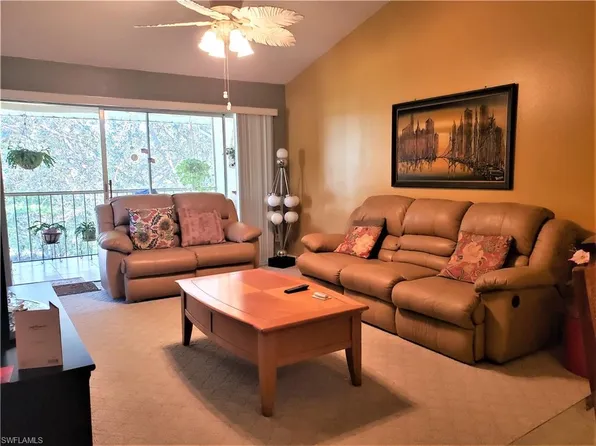 605 Squire CIR #201, NAPLES, FL 34104