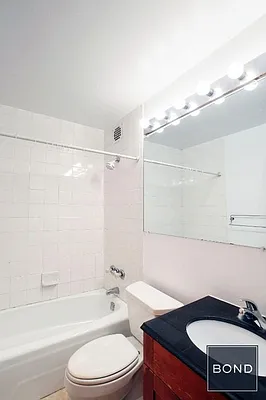 Rented by Bond New York | media 45