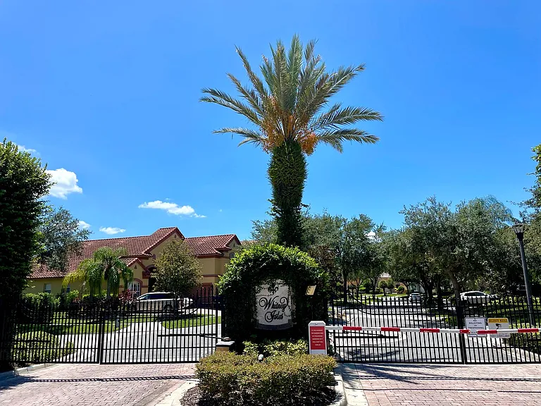 1349 Whitney Isles Dr — Photo 32