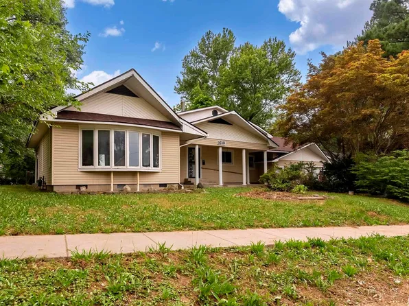 1610 E Saint Louis St, West Frankfort, IL 62896