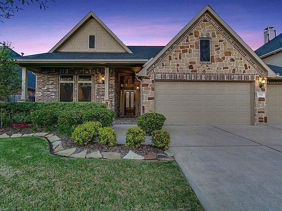 2nd image of 2703 McDonough Way
