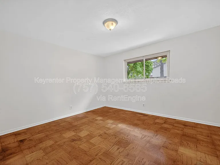 1611 Modoc Ave — Photo 17