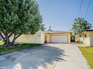 17389 Hibiscus St, Fontana, CA 92335