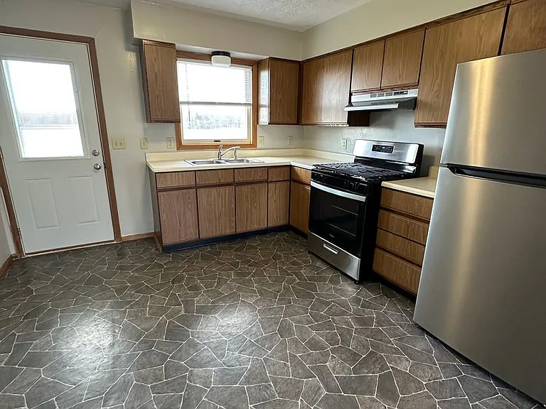 3955 & 3965 & (Laundry Room) N. Meadow Ridge Drive — Photo 2