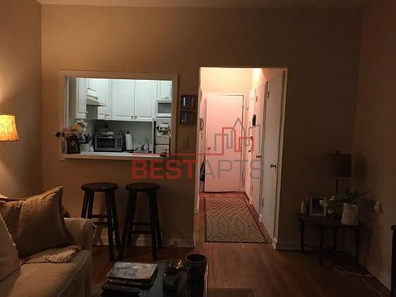 3rd image of 336 E 73rd St APT 4A