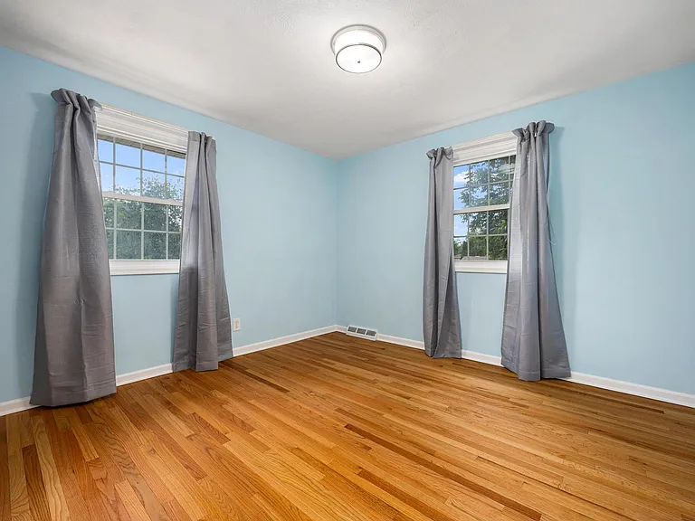 5824 N Imperial Dr — Photo 24