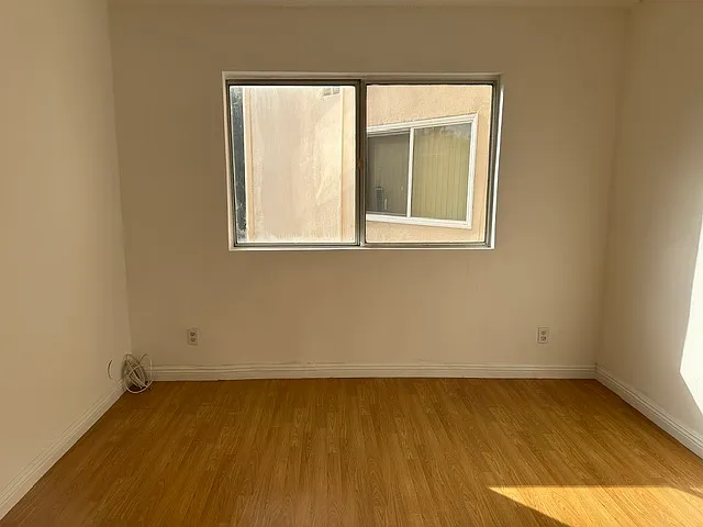 1762 Tamarind Ave #204 — Photo 6
