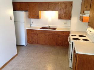3343 Sun Valley Ter APT 4, Rockford, IL 61103