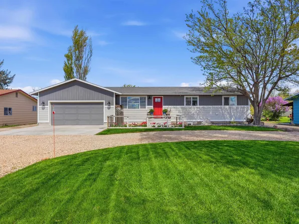 10370 Cherry Ln, Nampa, ID 83687