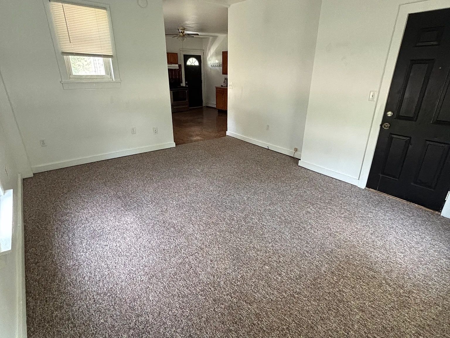 2 bed, $850 — Photo 4
