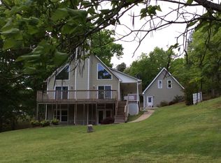 584 River Lake Dr, Eatonton, GA 31024