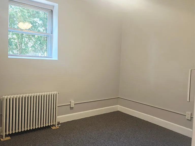 85 Front St #2 — Photo 7