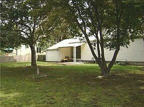 2nd image of 17 Willow Dr