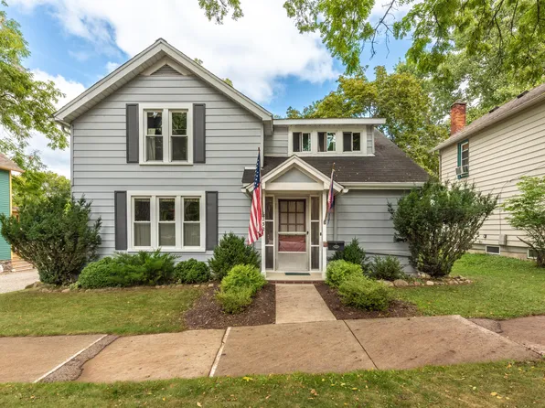 232 South St, Chelsea, MI 48118