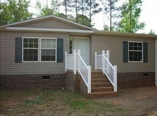 125 Beach Dr, Ninety six, SC 29666