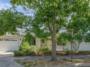 1299 Rose Ln, Ashland, OR 97520