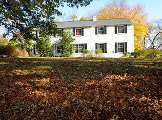 240 W Chapel Ridge Rd, Pittsburgh, PA 15238