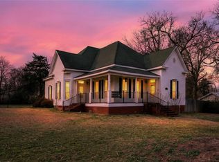 517 S Boyd St, Lindale, TX 75771