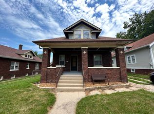 2218 Broadway, Rockford, IL 61104