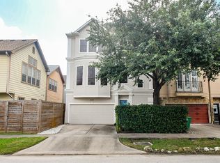 2614 Maxroy St, Houston, TX 77007