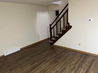 7510 SW 9th St #2, Des Moines, IA 50315