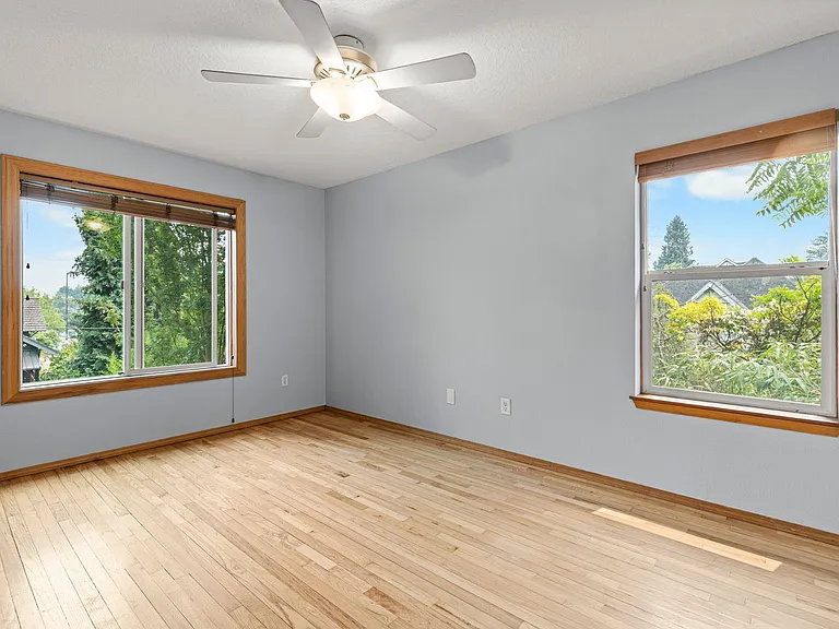 4308 N Albina Ave — Photo 14