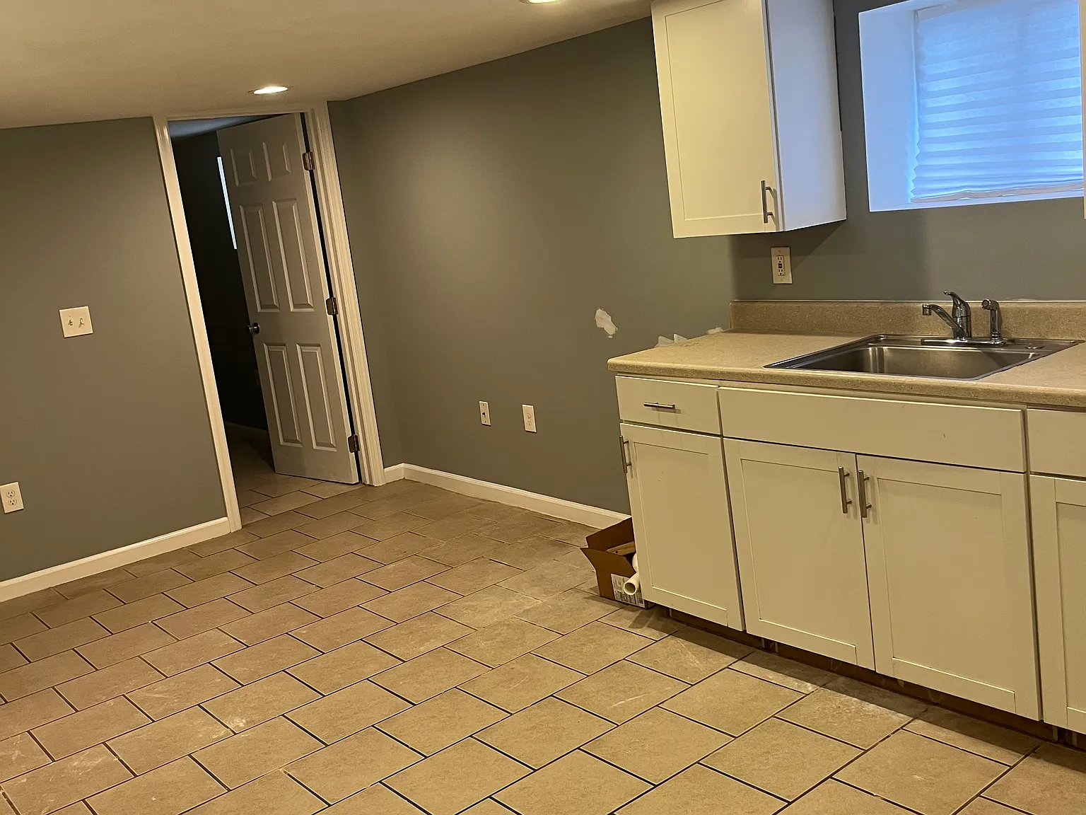 2 bed, $2,000 — Photo 1