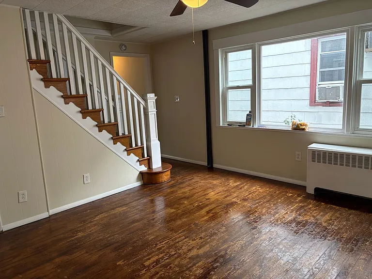 234 Franklin St — Photo 6