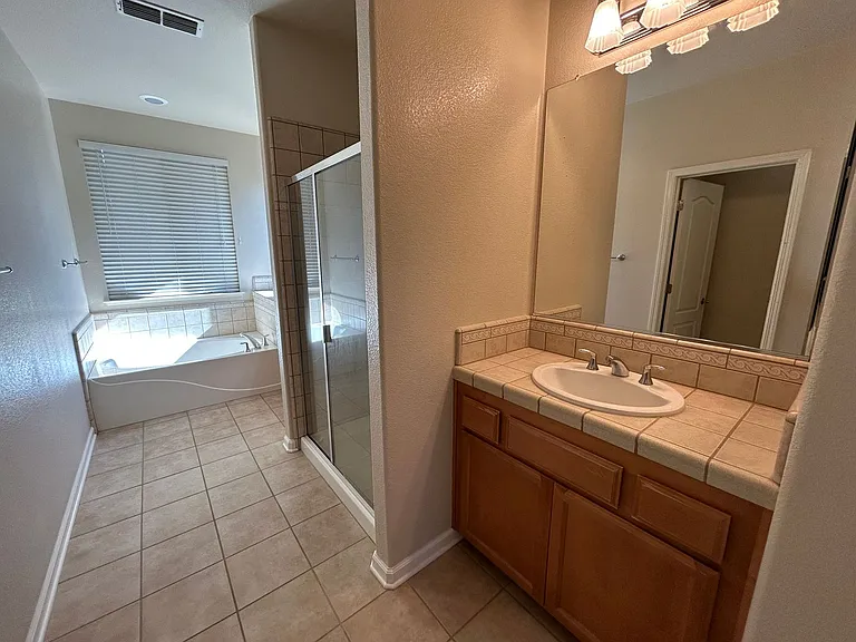 3286 Southerland Rd — Photo 19
