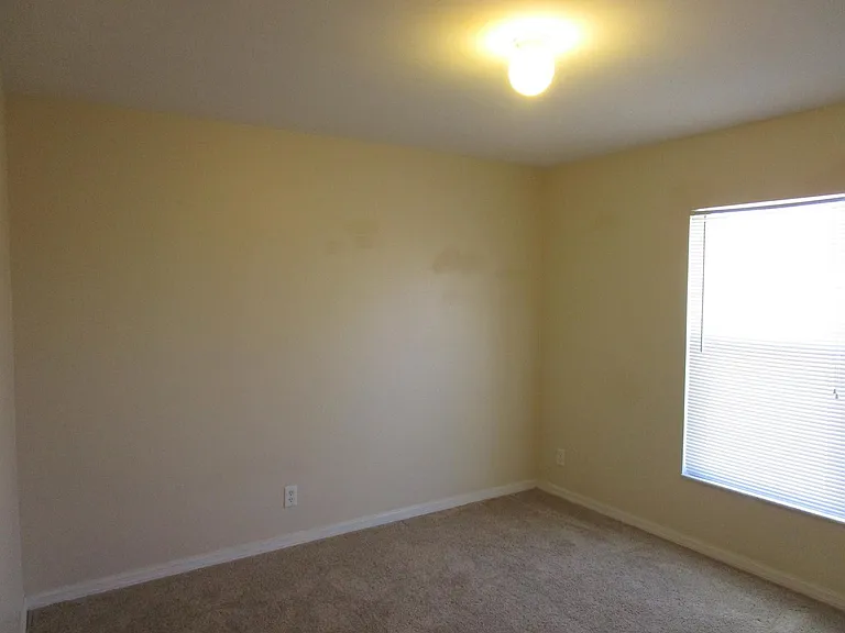 3514 NE 12th Ct — Photo 29