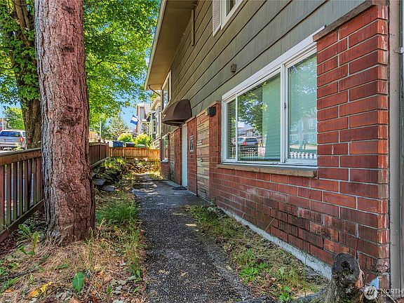 2nd image of 417 23rd Avenue #2