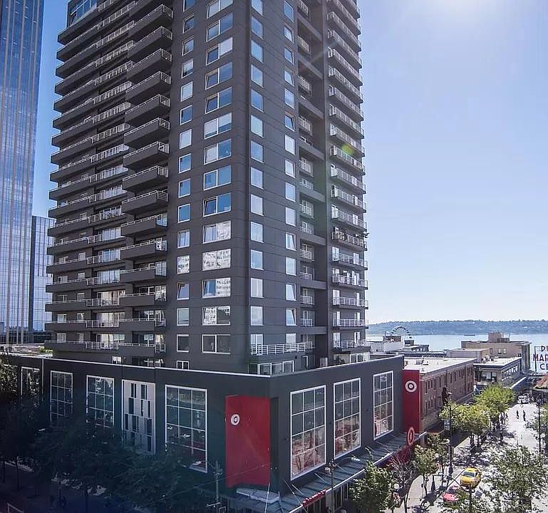 Newmark Condo on 2nd & Pike