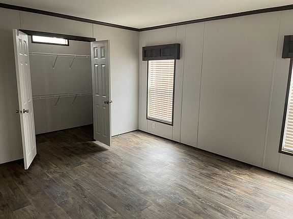 3rd image of 129 Pineland Ave #73