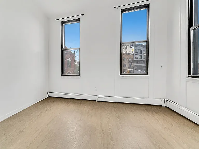 4 Stanwix St #3R — Photo 2