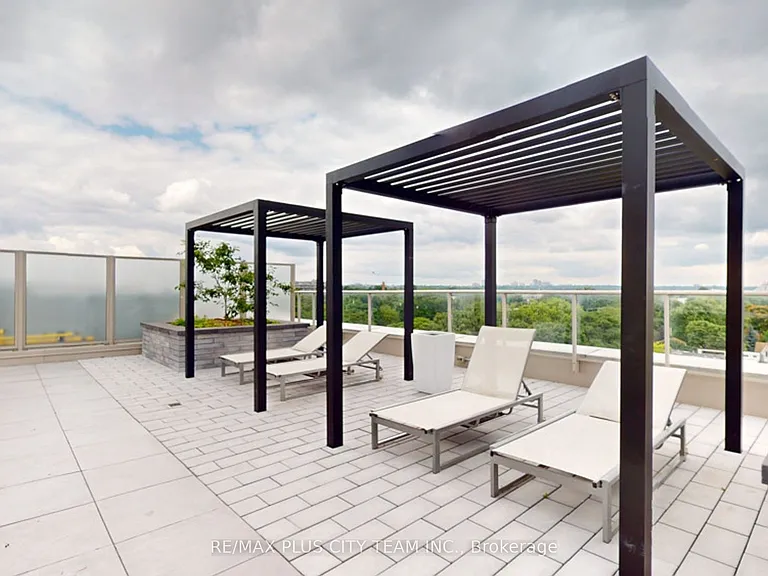 150 Logan Ave #622 — Photo 21