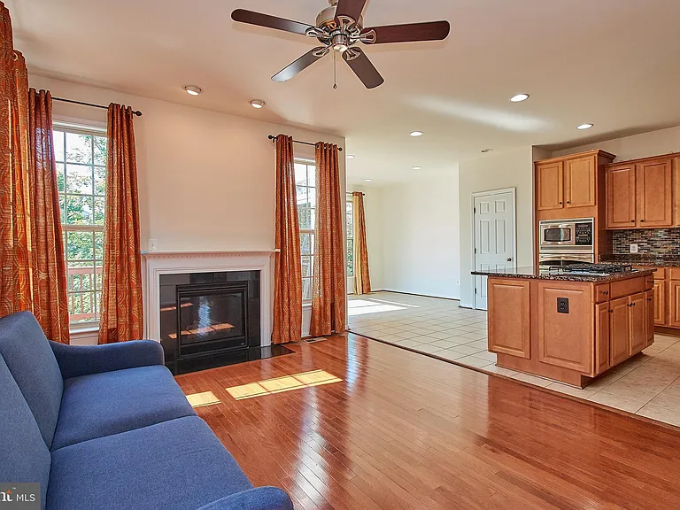 42649 Macauley Pl — Photo 8