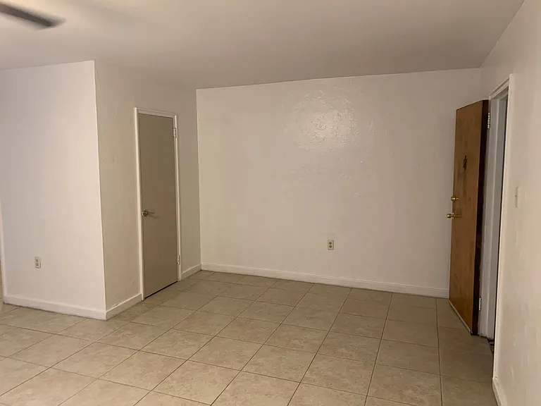 5506 Fifth Avenue — Photo 31