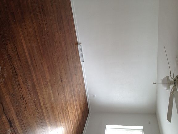5th image of 212 E 169th Pl