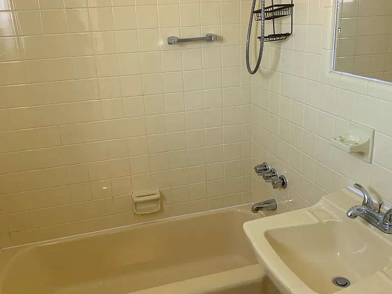22211 Hernando Ave — Photo 7