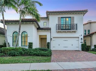 1118 SW 113th Way, Pembroke Pines, FL 33025